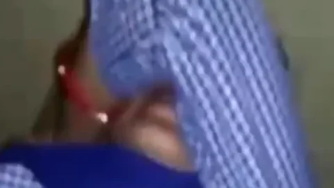 Paki Girlfriend Play With Boobs